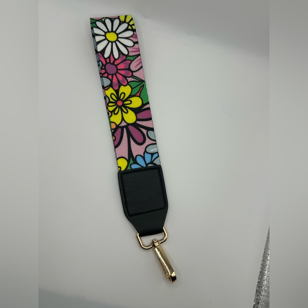 Floral Pattern Keychain Strap